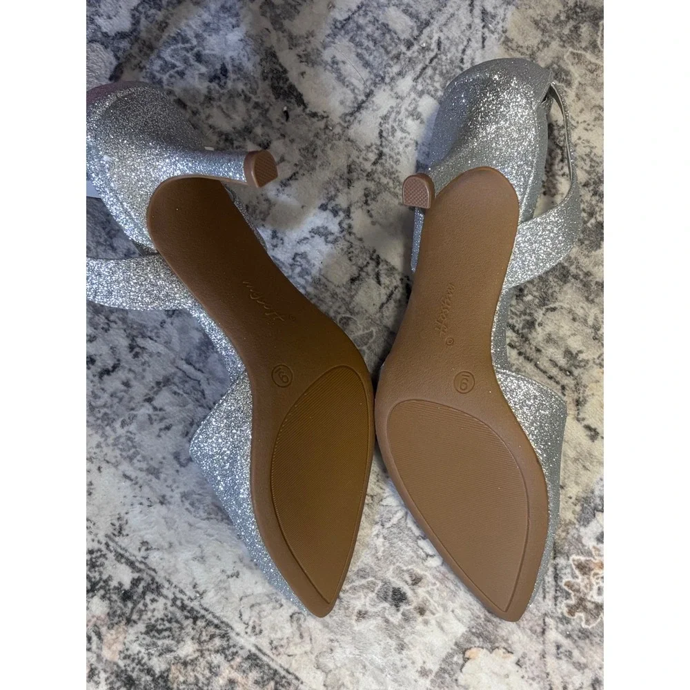 Womens‎ Silver Glitter DOrsay Ankle Strap Heels Shoes Size 9 new
